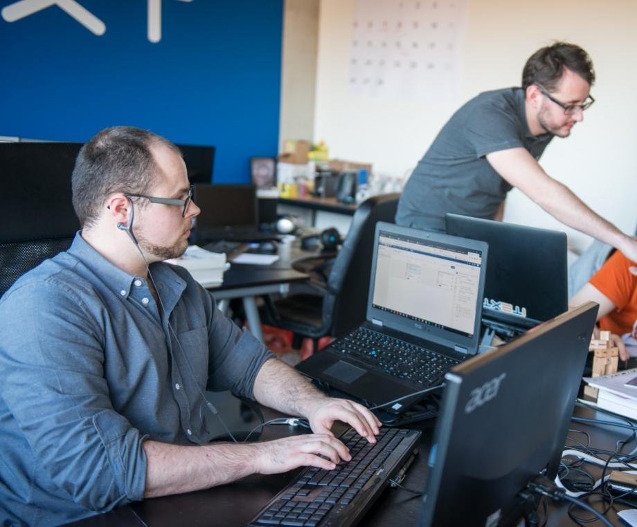 iText coding stock image 3